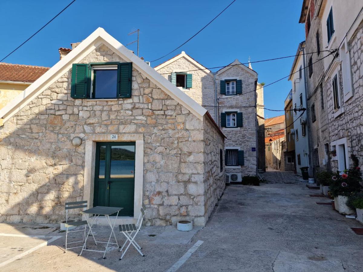 Ferienwohnung House Riva Pirovac Exterior foto